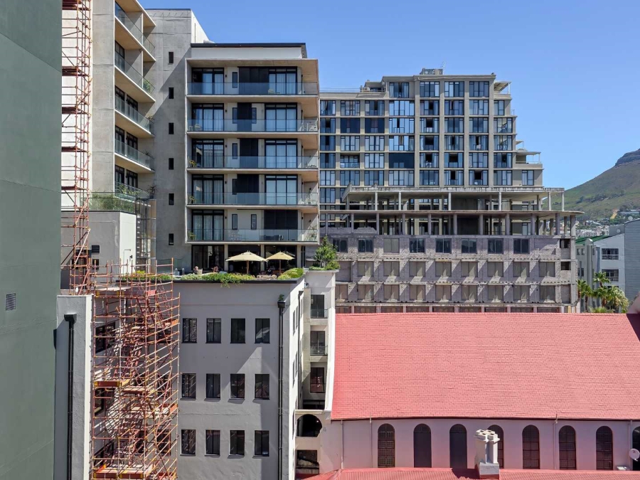 1 Bedroom Property for Sale in Cape Town City Centre Western Cape